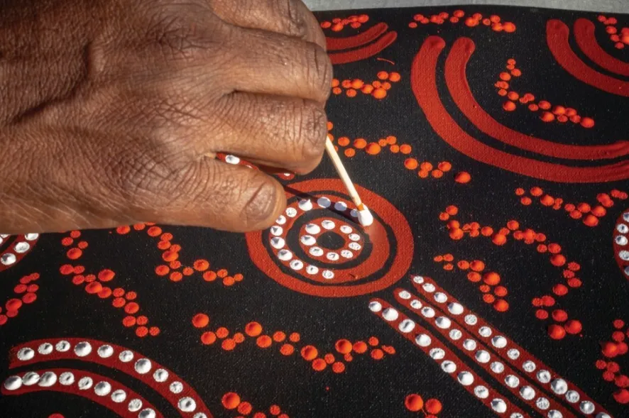 Traditional Skills and Workshops at Uluru